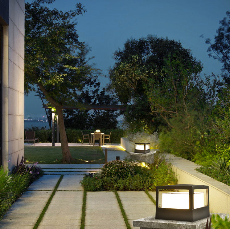 Aluminum Cylinder LED Landscape Light