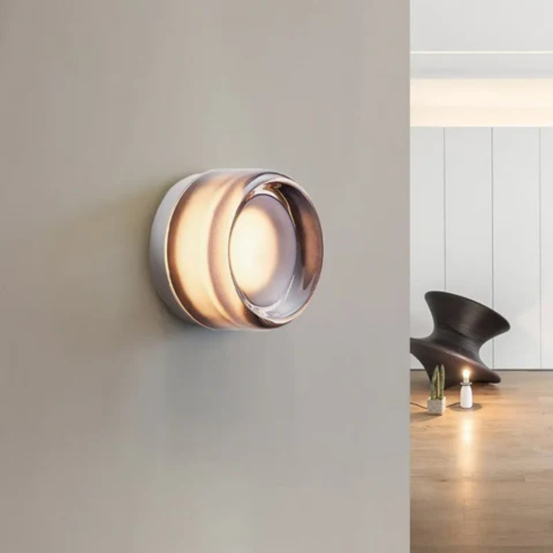 Contemporary Wall Sconce with Glass Shade and Aluminium Body 7
