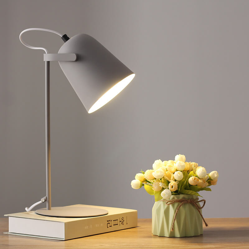 Macaron Iron Bucket Table Lamp