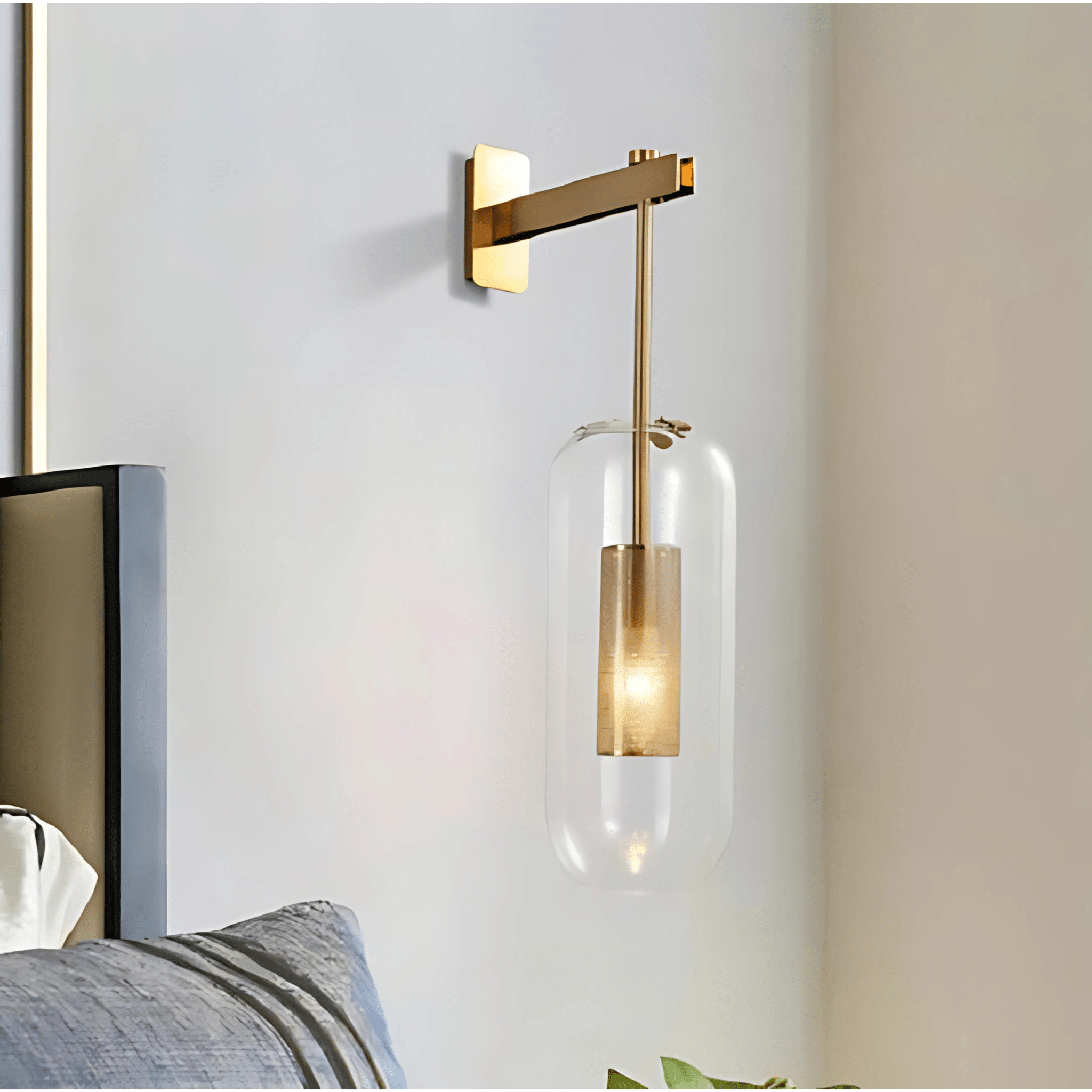 Modern Industrial Wall Light with Clear Glass Shade – Elegant Sconce for Living Rooms and Hallways 2