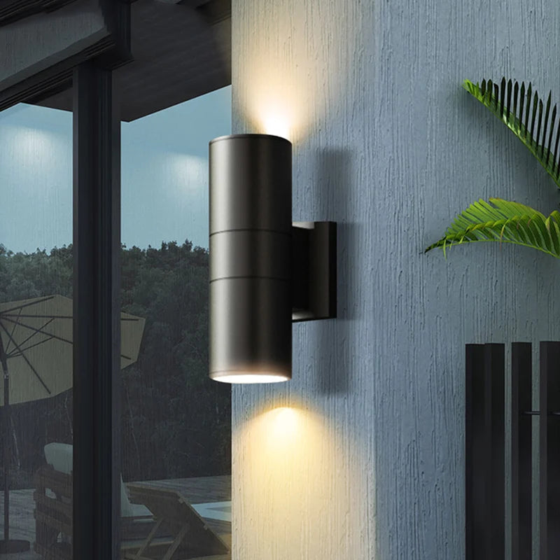 Modern Outdoor Wall Light with Aluminium Body and Waterproof Design 0