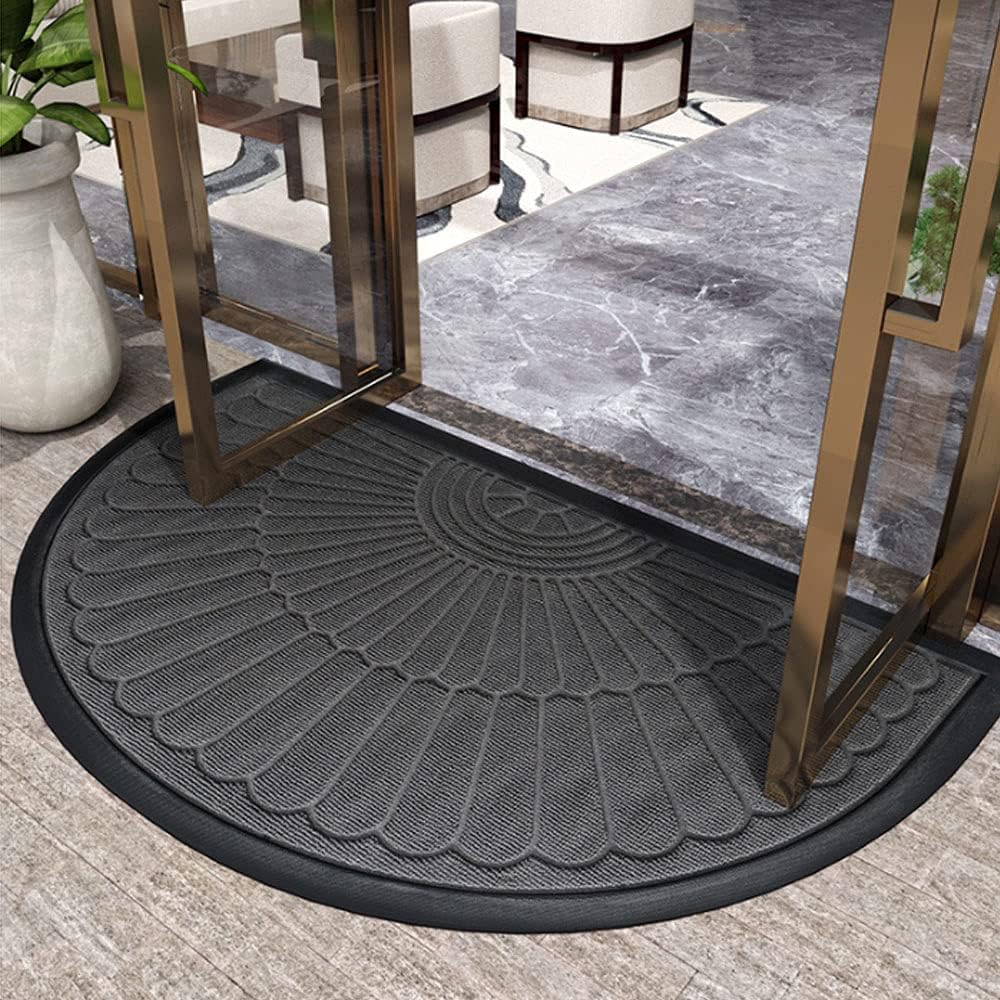 Non-Slip Rubber Doormat with Textured Surface for Outdoor Entrances 1
