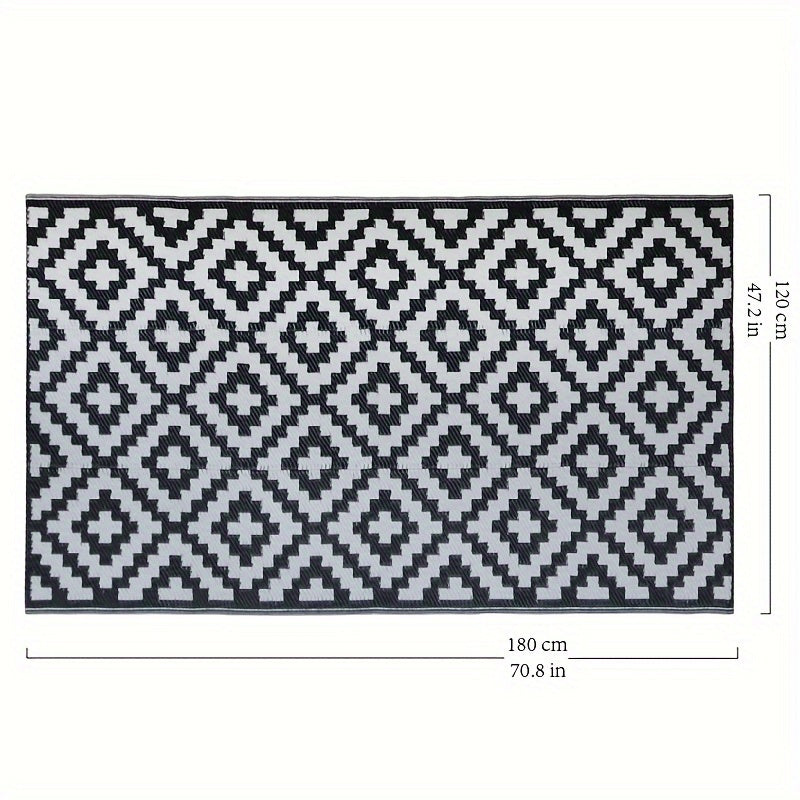Outdoor Rug with Polypropylene Material and Geometric Design for Patios 5