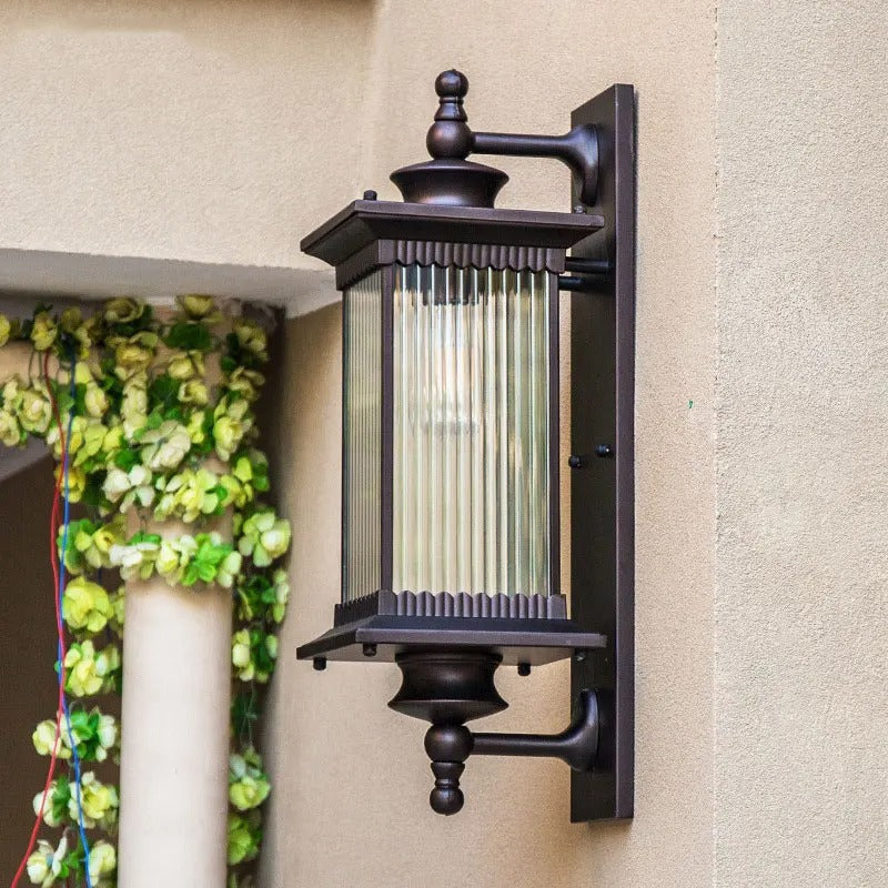 Outdoor Wall Lights with Metal and Glass Design for Garden Illumination 3