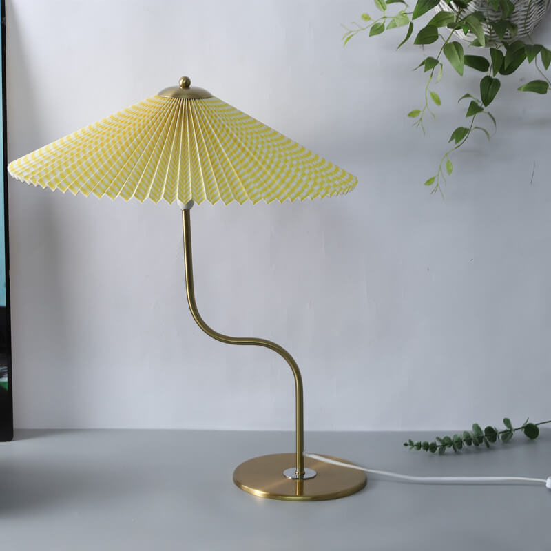 Retro Pleated Umbrella Table Lamp