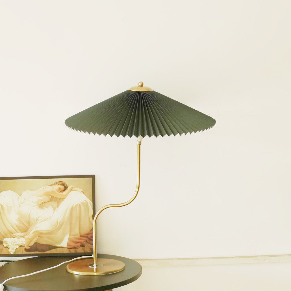 Retro Pleated Umbrella Table Lamp