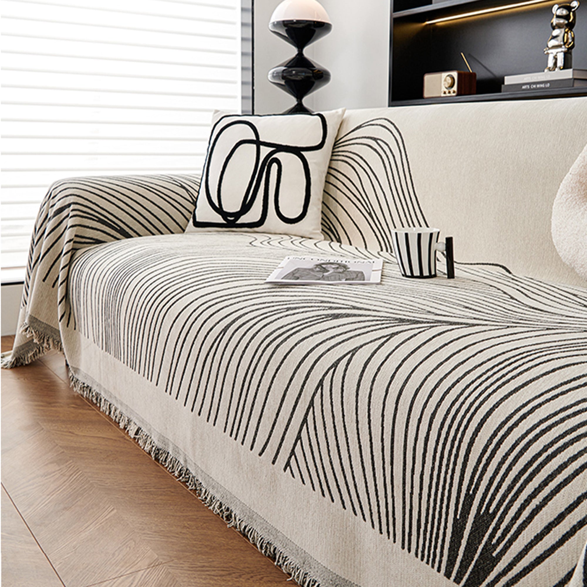 Reversible Jacquard Sofa Cover – Soft Breathable Polyester, Pet-Friendly, Machine Washable, Fits Standard Sofas 0