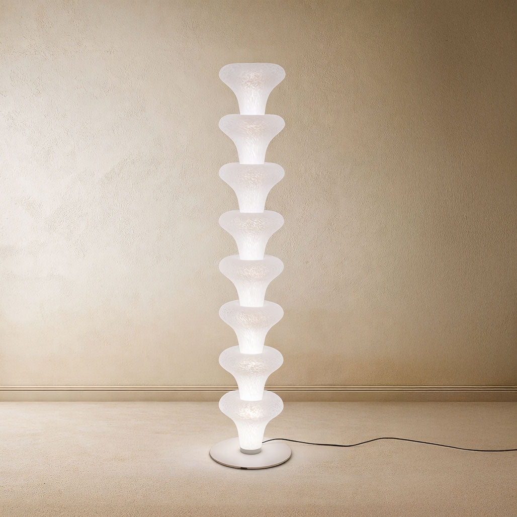 Sculptural Floor Lamp with High-Quality Glass and Metal Base – Dual Light Modes 8