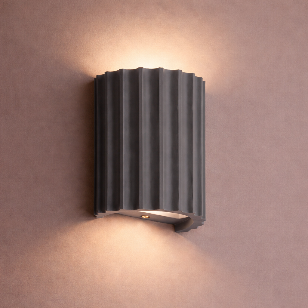 Contemporary Resin Wall Light – Vibrant Wall Lamp Sconce for Living Room, Bedroom, and Hallway Decor